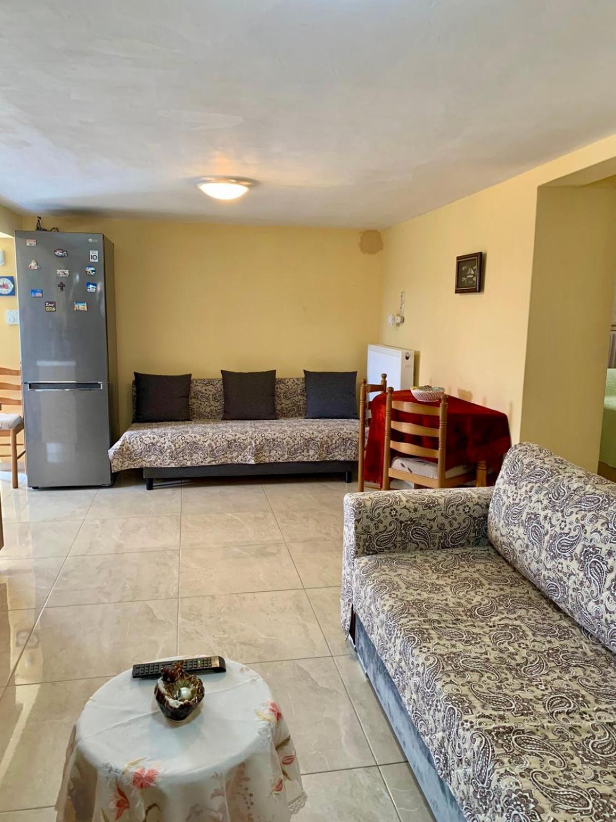 Sofia'S Seaview Villa Near Airport And Beach アルテミダ エクステリア 写真